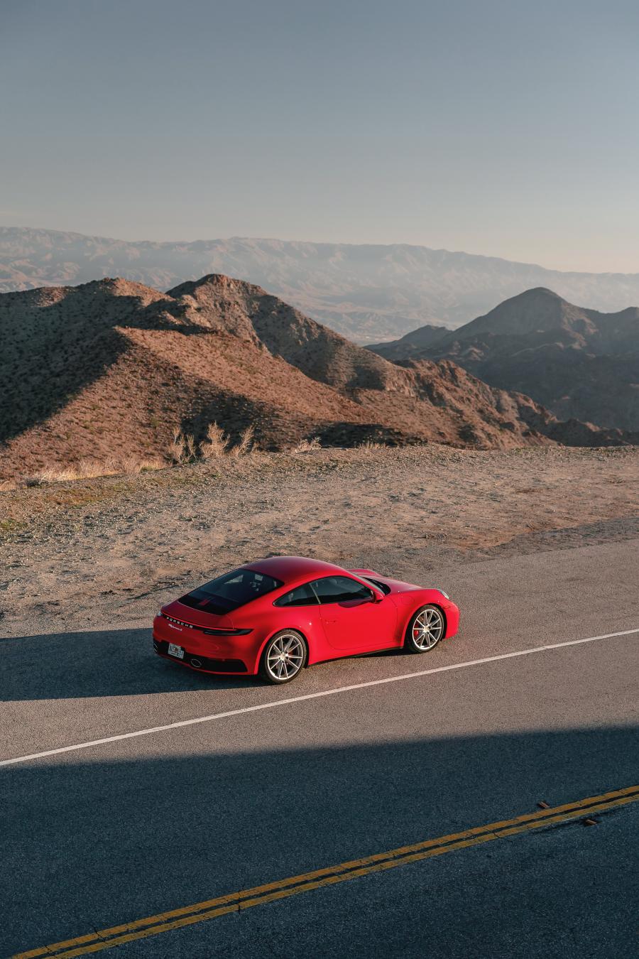  Porsche 911 Carrera S (992) 2019 года  (NA) (фото 20 из 31)